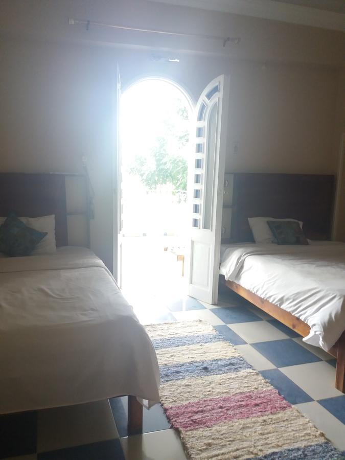 Готель Luxor Light Retreat Екстер'єр фото